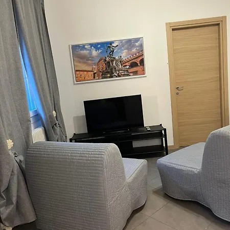 Semesterbostad Fioravanti House