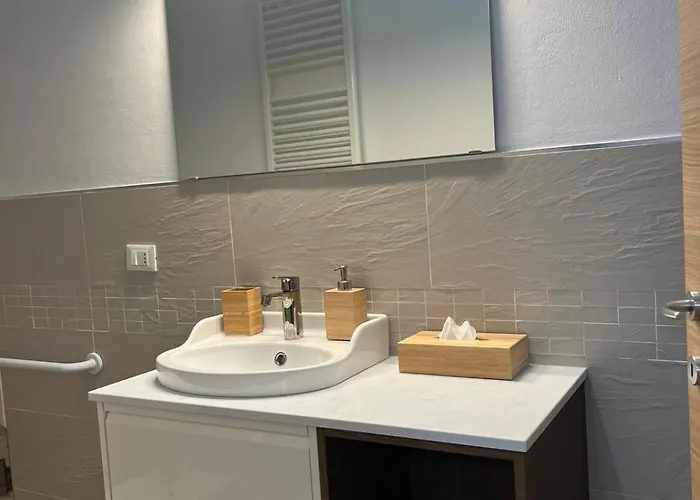 Fioravanti House Semesterbostad *